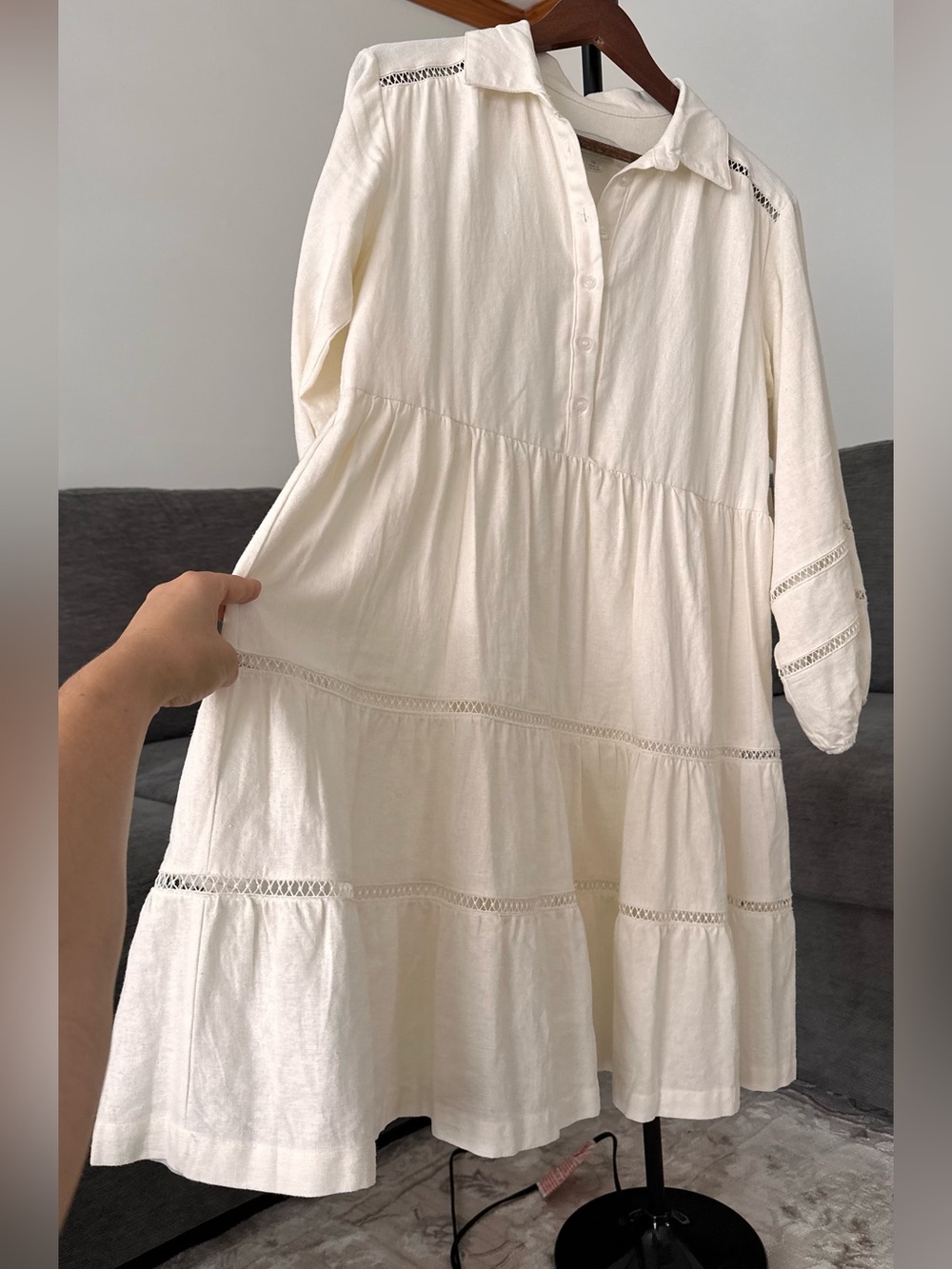 TAYLOR Ivory Linen Blend Tiered Midi Dress – NWT, Size 10 - Picture 6 of 11